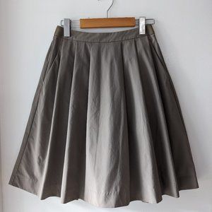 Uniqlo Taupe Skirt with Pockets, Small
